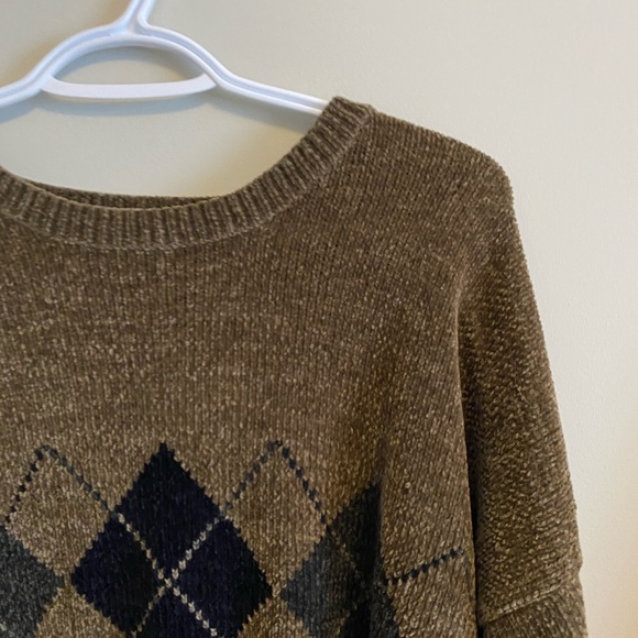 SOLD 🚫 Soft and cozy sweater 🤩 - Picture 2 of 4